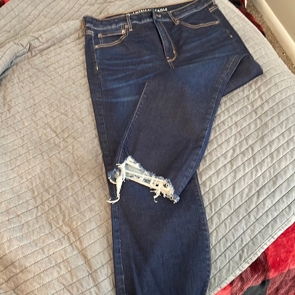 American Eagle crop jeans